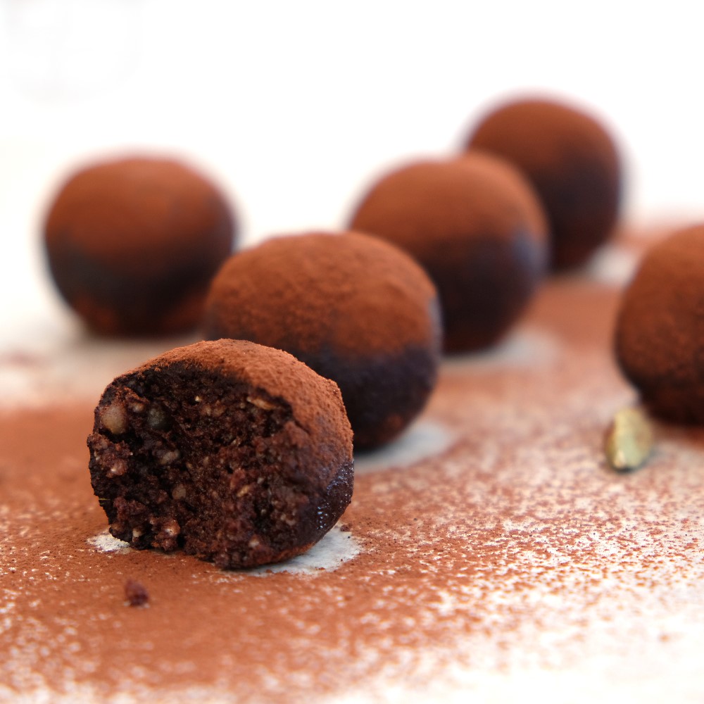 Truffles Cocoa Dusted Belgian