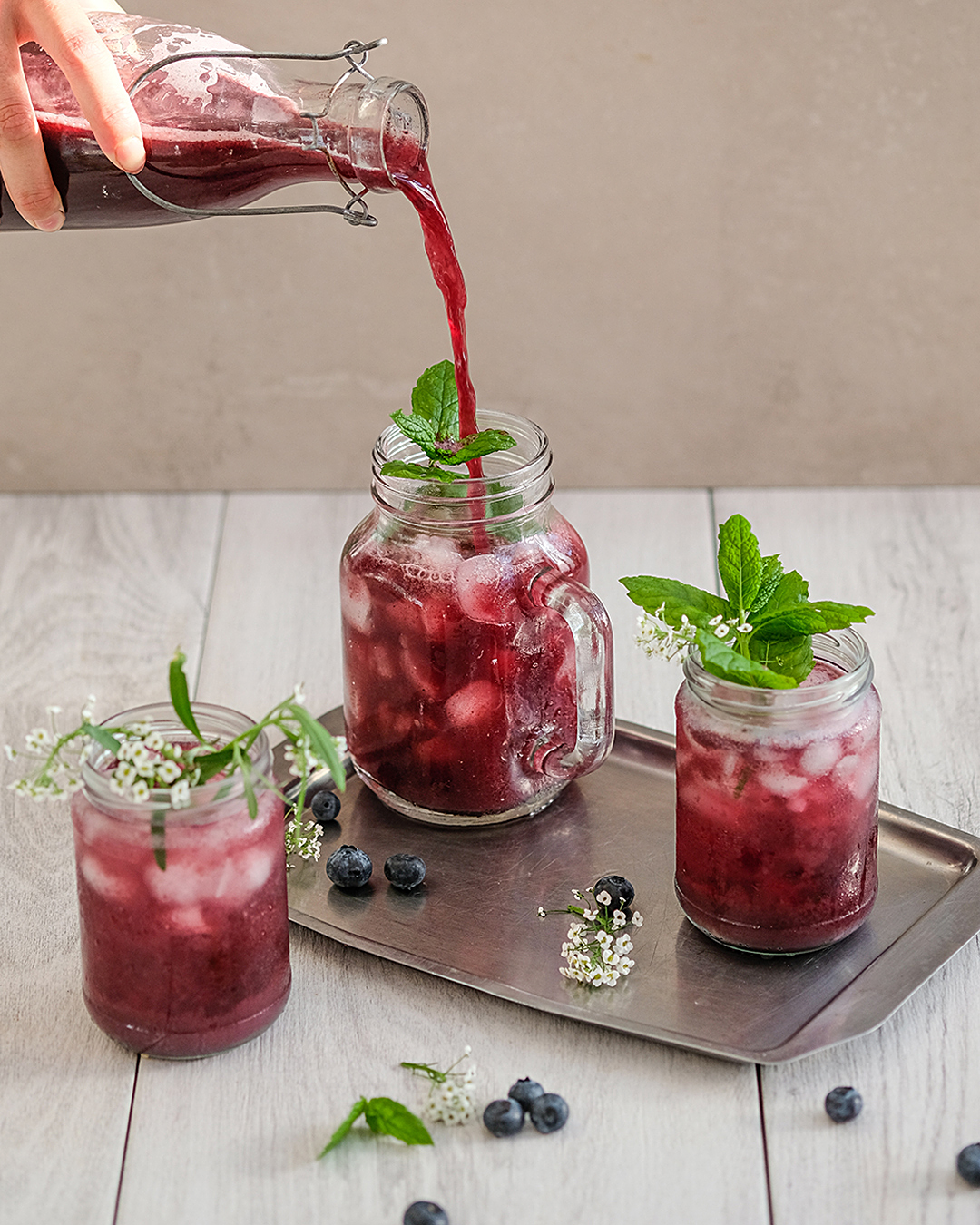 Apple Cider Vinegar Blueberry & Ginger Shrub | Raw Vibrant Living